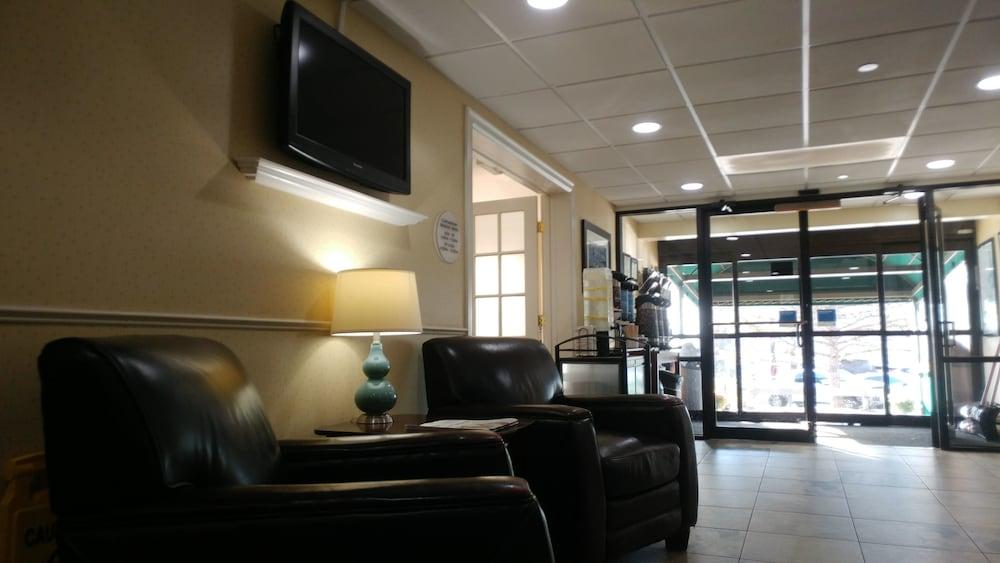 Comfort Inn Airport South Portland Exterior foto