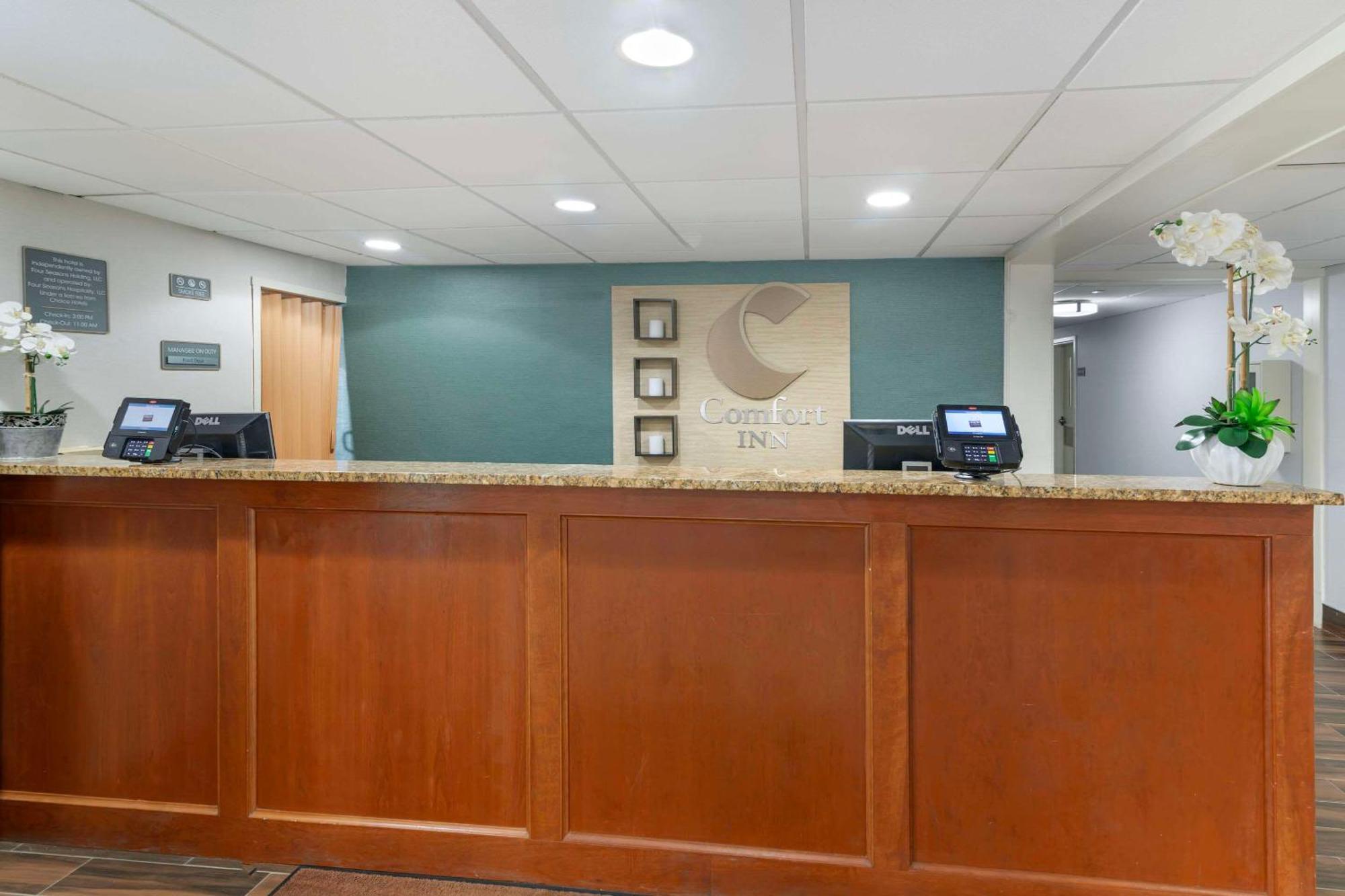 Comfort Inn Airport South Portland Exterior foto