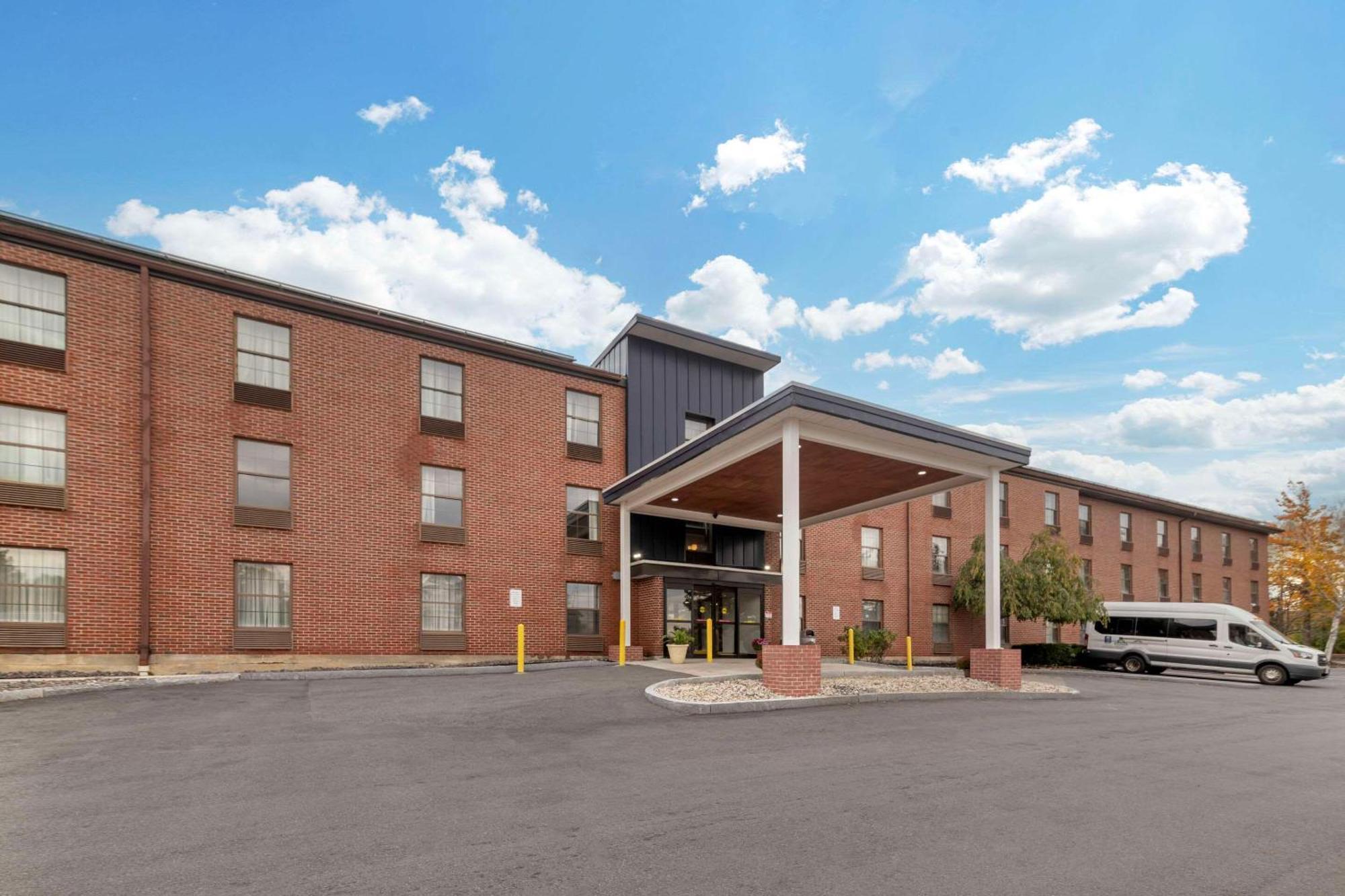 Comfort Inn Airport South Portland Exterior foto